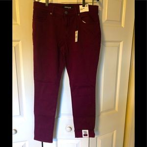 Express stretch ankle legging mid rise lined w light fleece.  Super comfortable